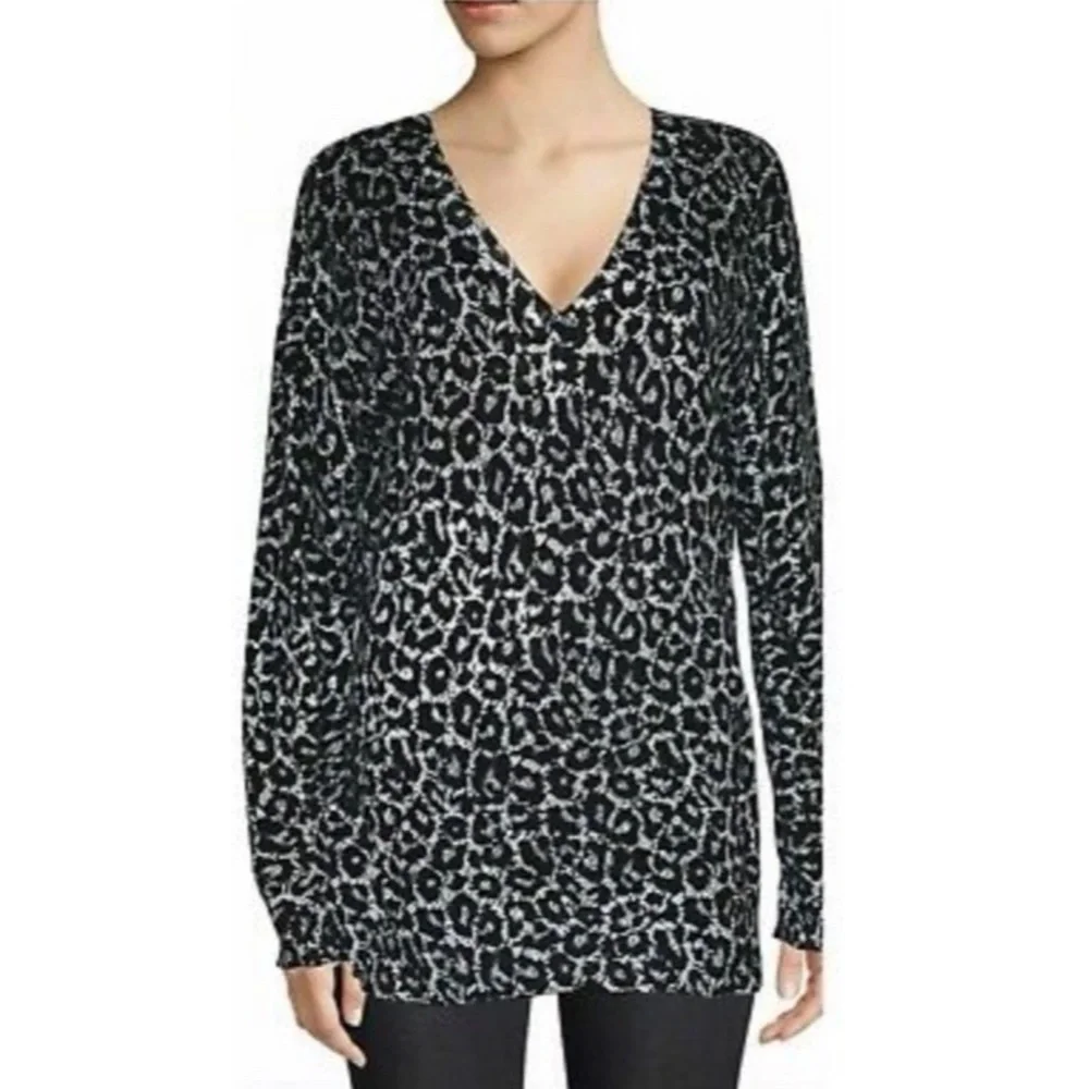 MICHAEL Michael Kors leopard print v-neck sweater